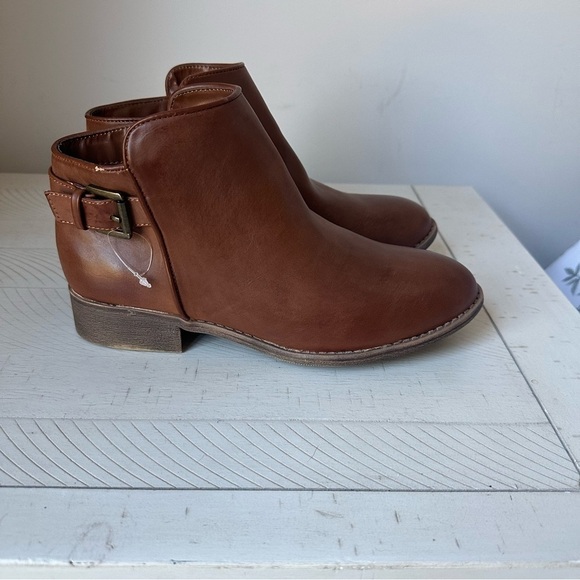 Nina Brown Ankle Booties Women’s Size 5 NWOT - Picture 2 of 11